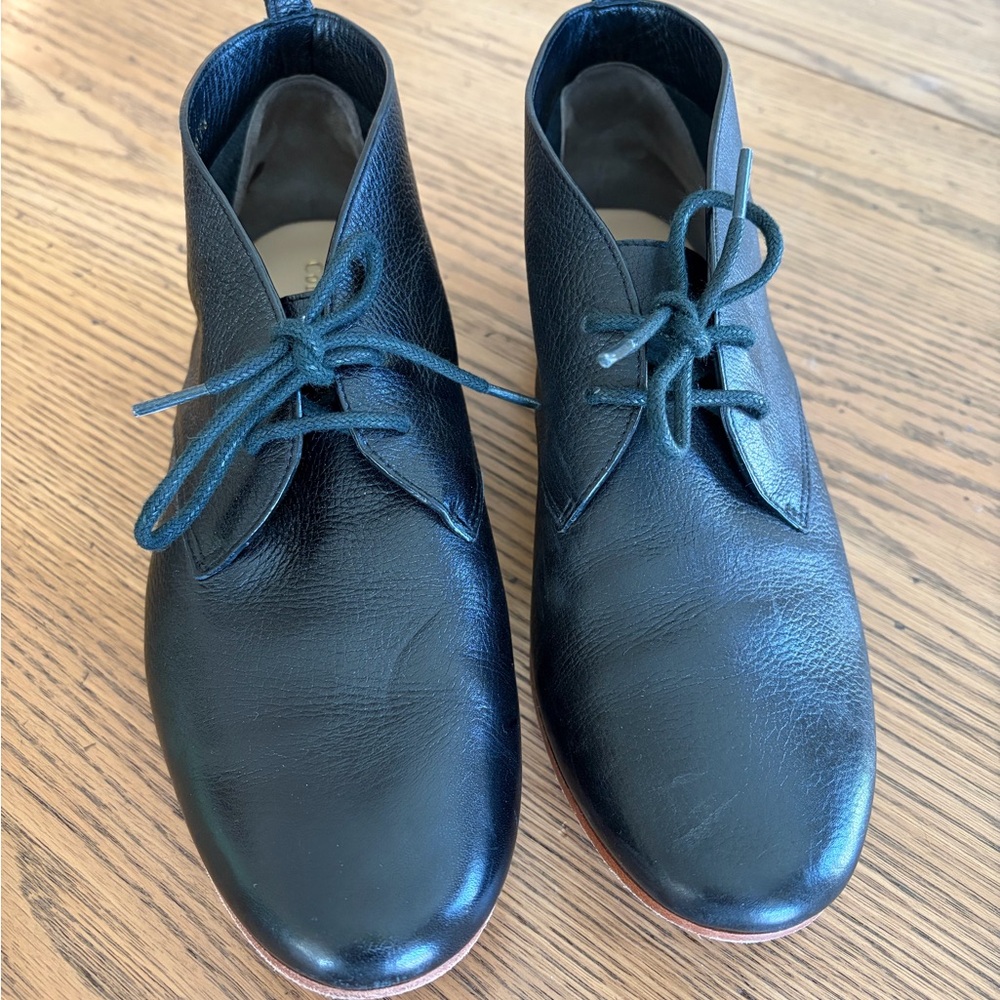 Cole Haan Stellan Leather Chukka Boots